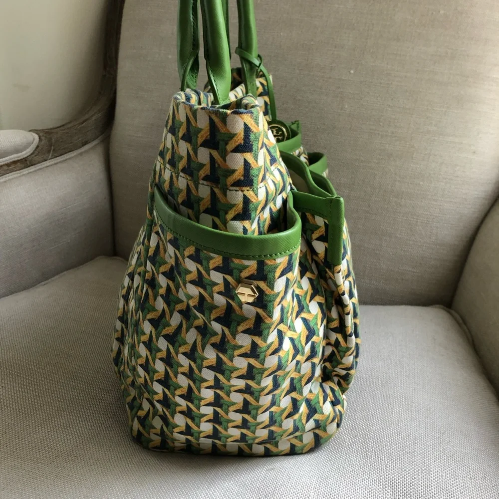 Tory Burch Tote Carryall Green Canvas Print Katie